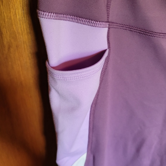 NWT Muuv Women's Workout Ankle Leggings Purple/White Sz L - Picture 7 of 9